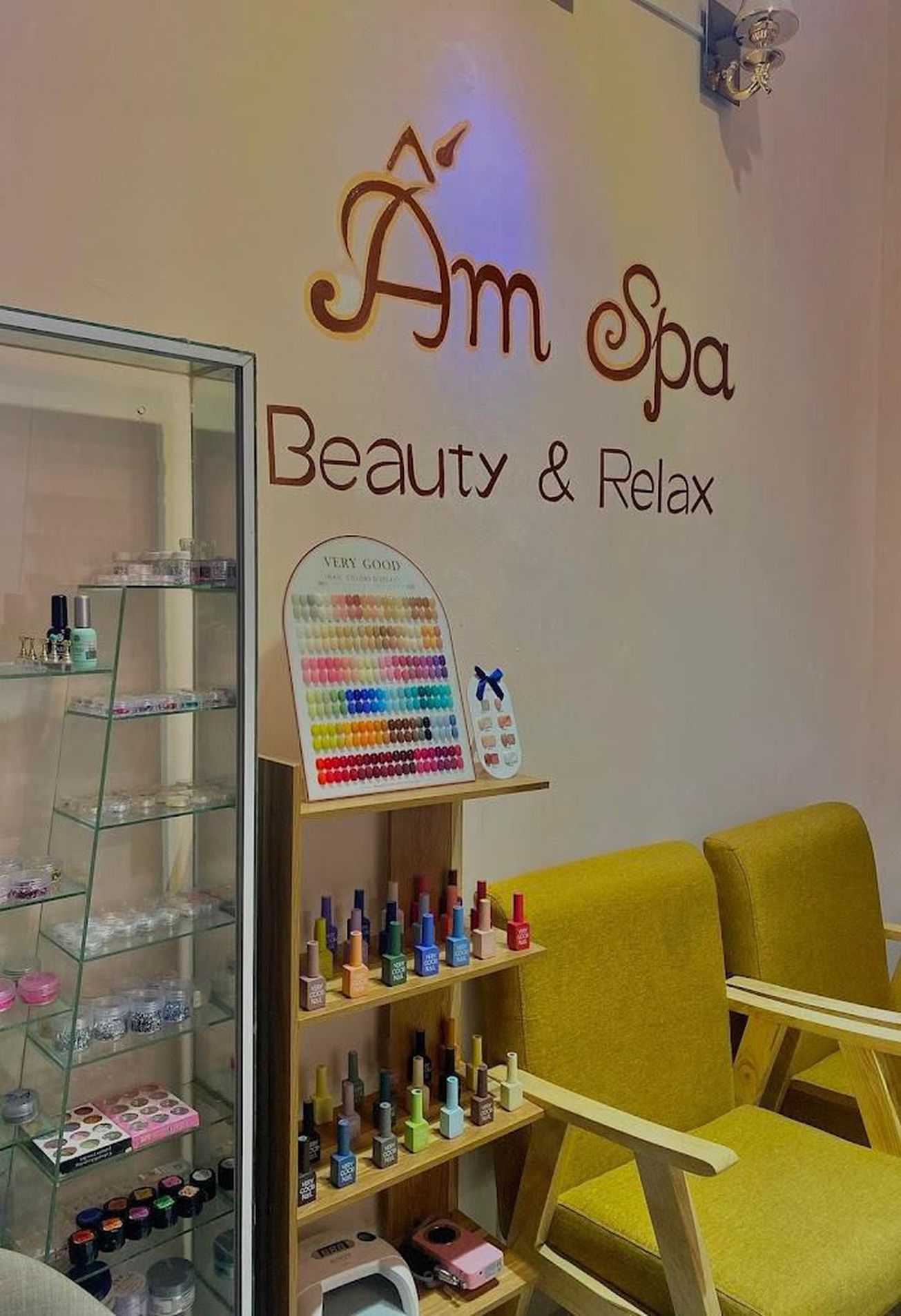 Ấm Spa - Gội đầu thảo dược 0 gallaries