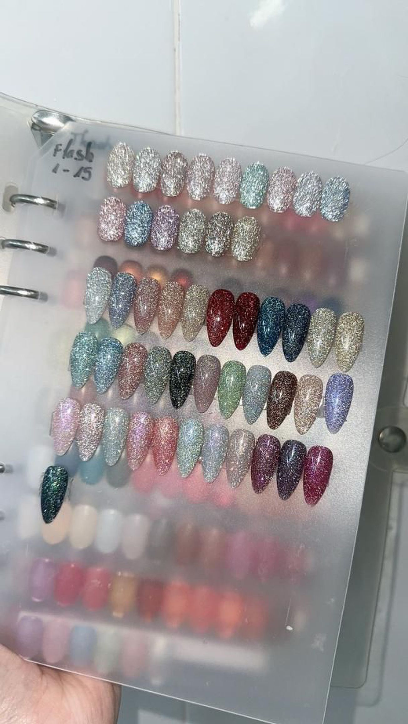 Chang Nails 3 gallaries