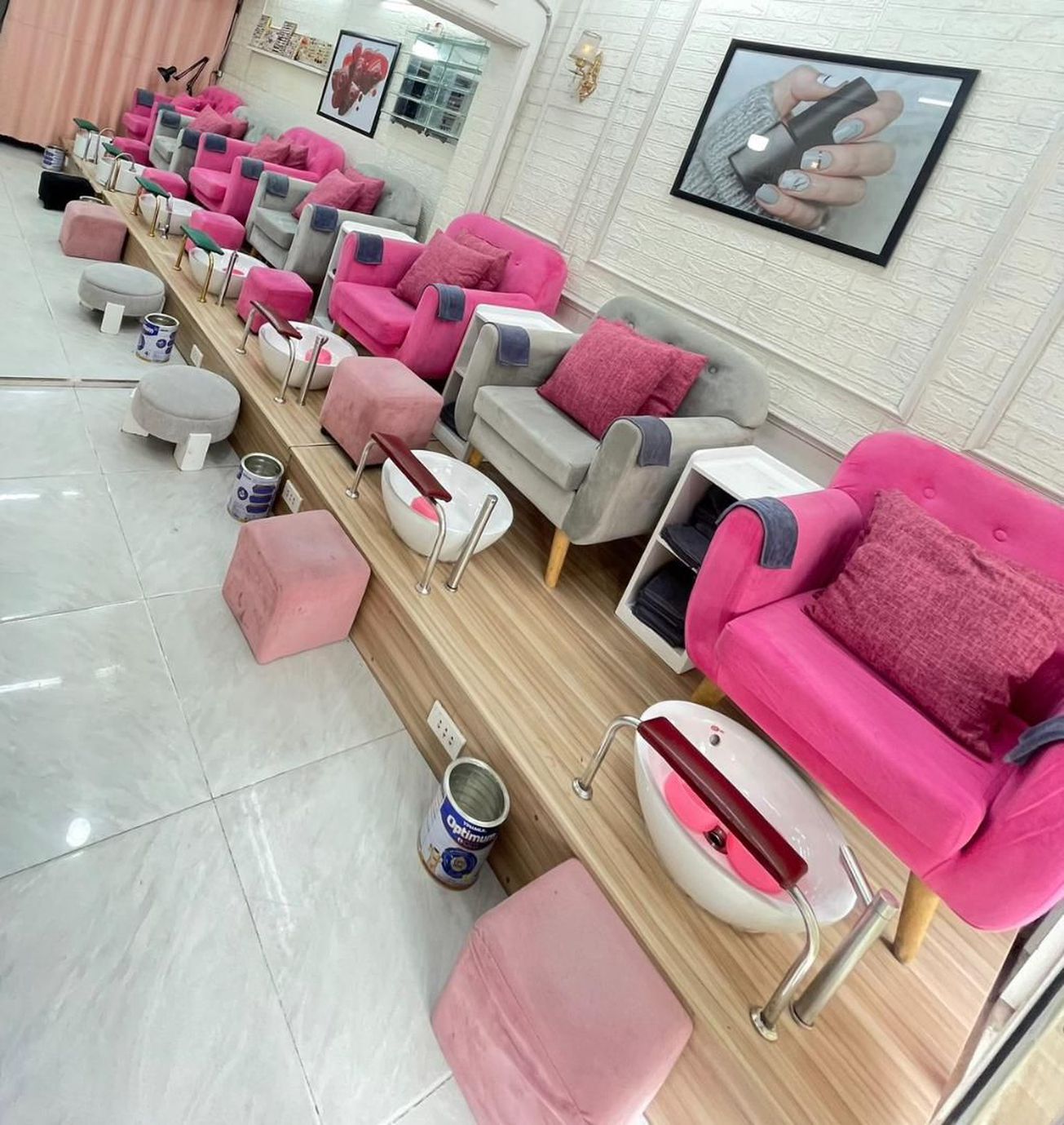 Chang Nails 1 gallaries