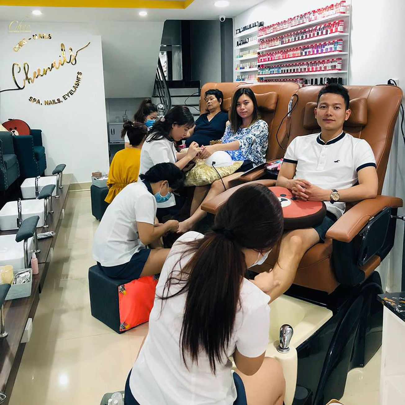 Chee Spa NaiIs & Eyelashes 2 gallaries