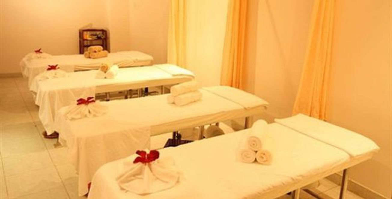 Daisy Spa - D5 1 gallaries