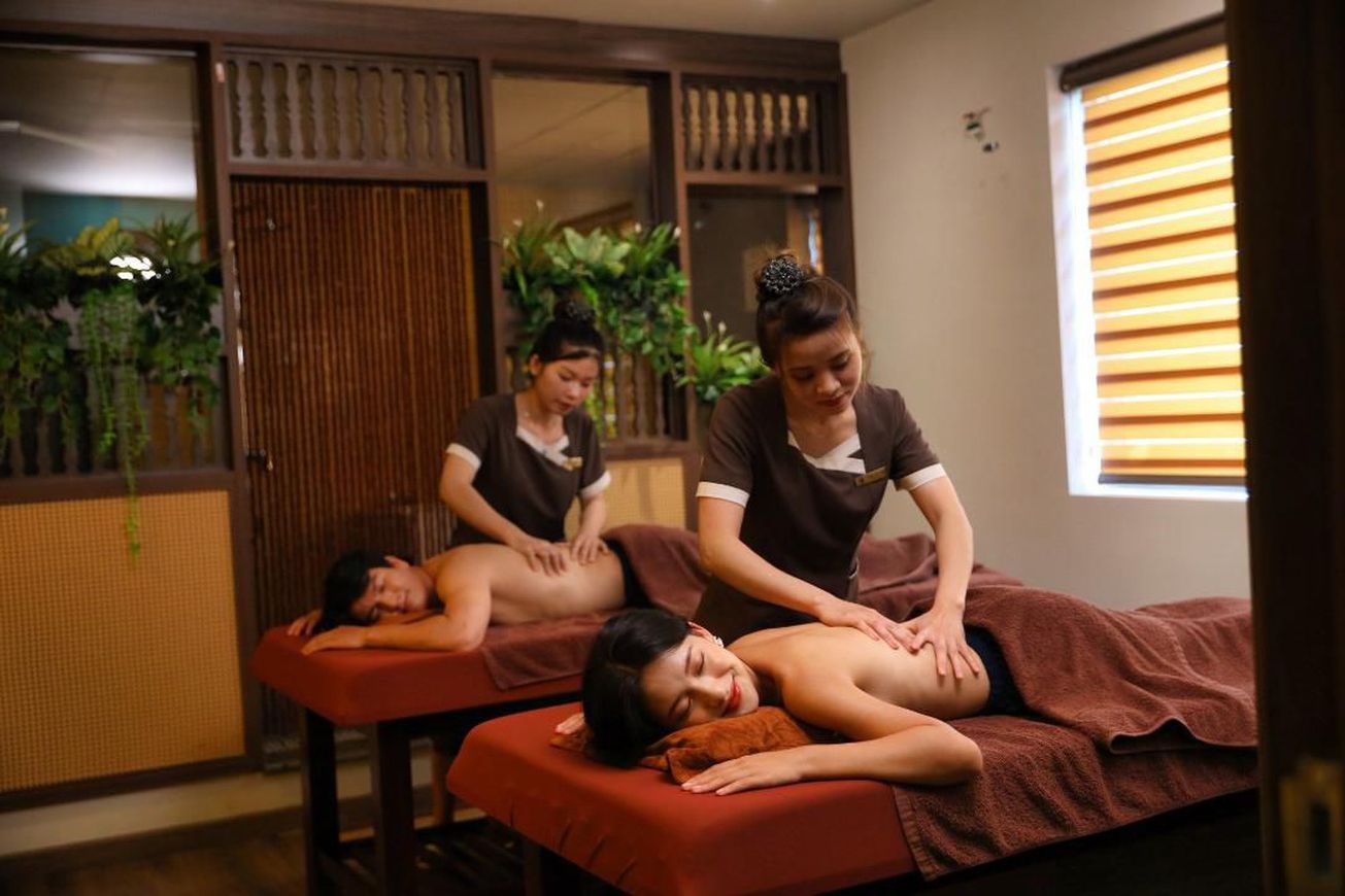 Hạ Spa - Massage & Gội đầu thảo dược 5 gallaries