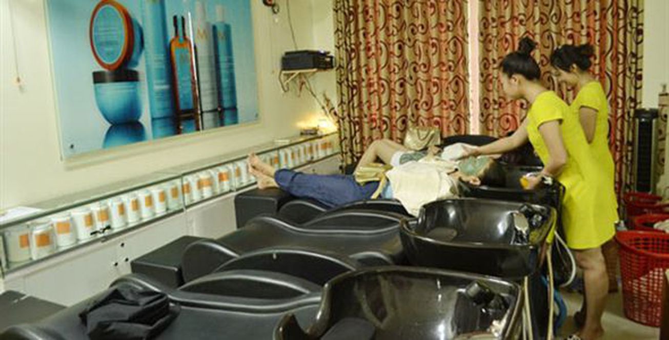 Hair Salon Hoàng Hà - Cách Mạng Tháng 8 0 gallaries