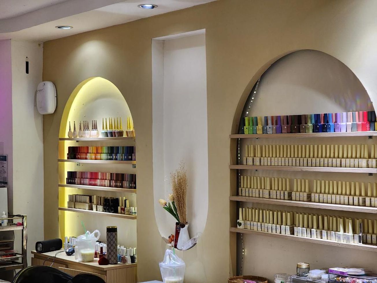 Hari Nail Studio - Tiệm Nail Quận 5 4 gallaries