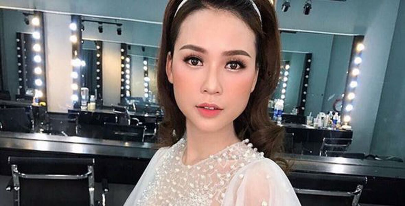 Hiwon Makeup Store 1 gallaries