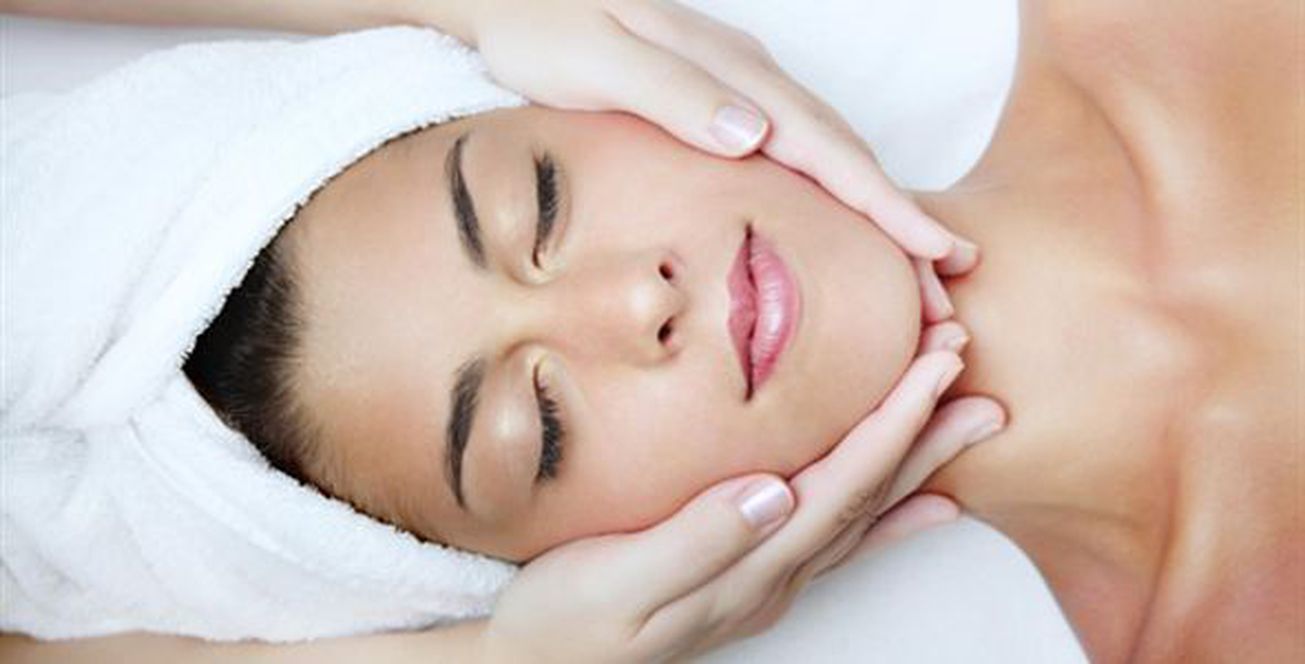 Huy Anh Hair Salon - Trần Hưng Đạo 2 gallaries