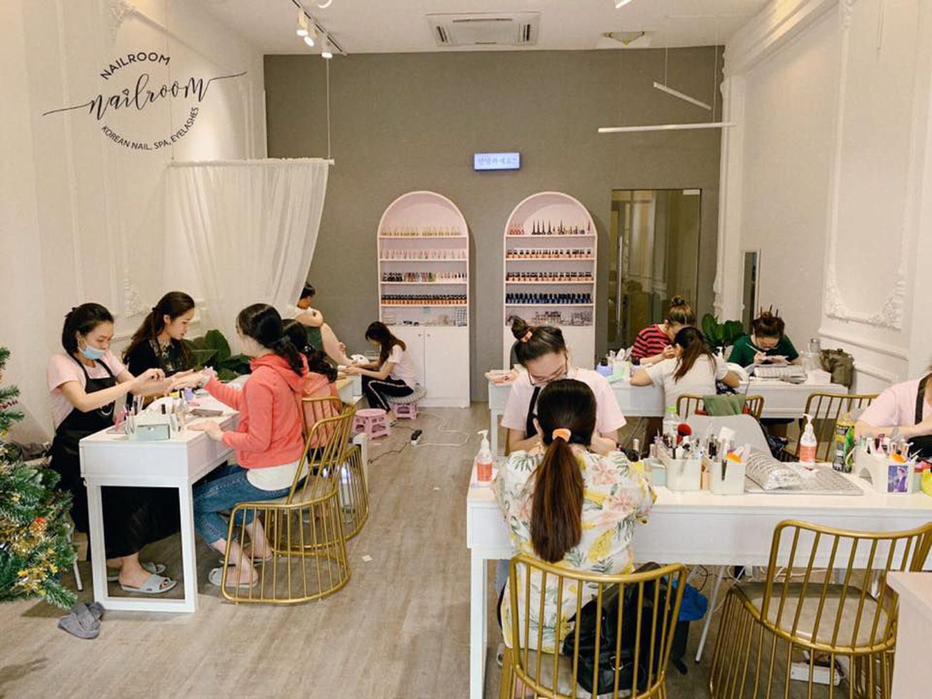 Nail Room - Mit's House - Lê Văn Sỹ 0 gallaries
